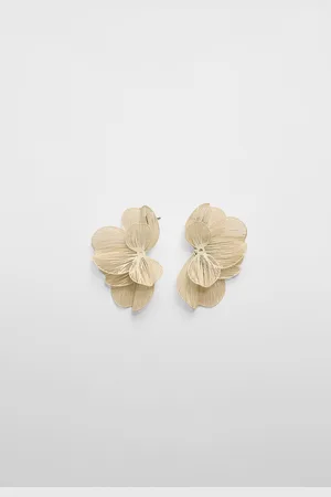 Stradivarius Boucles texturées éventail fleur OS