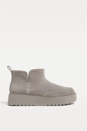 Stradivarius Bottines en fausse fourrure et cuir 41