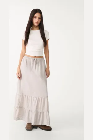 Stradivarius Jupe fluide midi broderies L