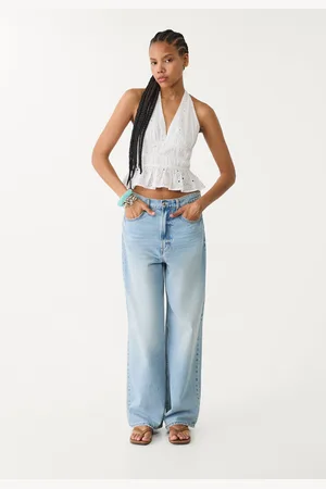 Stradivarius Top encolure américaine brodé XS