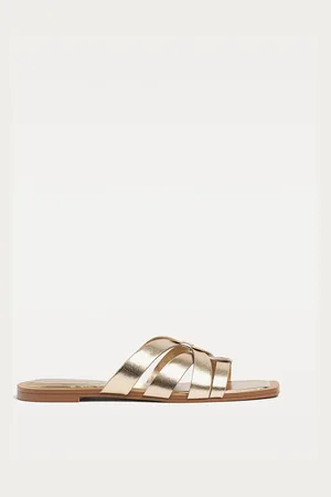 Stradivarius Sandales plates avec brides 36