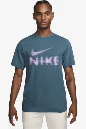 Nike T-shirt Hyverse