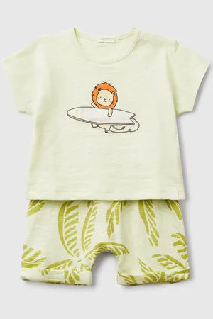 Benetton Ensemble T-shirt Et Short Léger