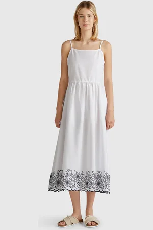 Benetton Robe Avec Broderie Florale