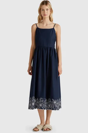 Benetton Robe Avec Broderie Florale