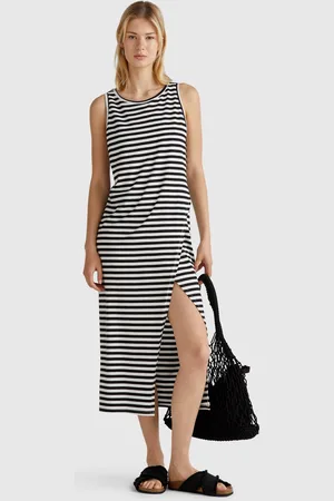 Benetton Robe Rayée Avec Fente