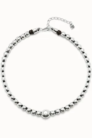 UNO de 50 Collier à billes plaqué argent avec une boule grande au centre