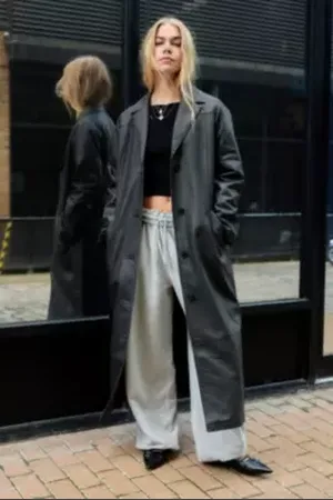 Silence + Noise Trench-coat en simili cuir en