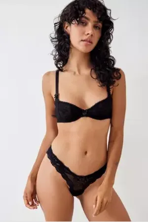 Out From Under String Liv Dentelle Thong par