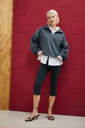 iets frans... Iets frans. Caprice Pantalon Capri en