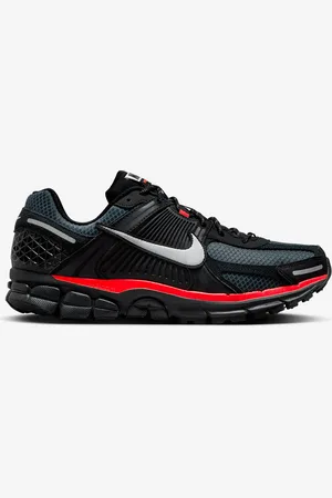 Nike Zoom Vomero 5 