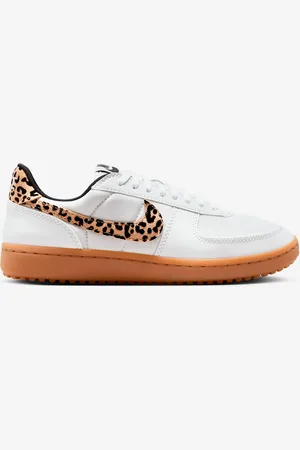 Nike W White Field General 