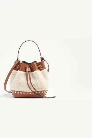 VALENTINO GARAVANI SAC SEAU GARAVANI ROCKSTUD EN PEAU DE MOUTON Femme / UNI