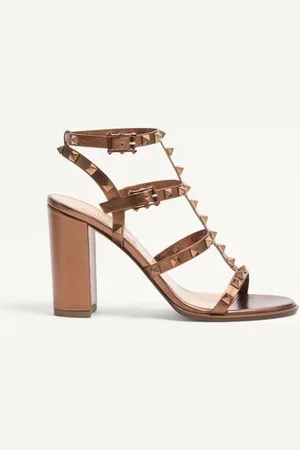 VALENTINO GARAVANI SANDALES ROCKSTUD À BRIDES EN VEAU MÉTALLISÉ. TALON : 90 MM Femme 35.5