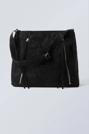 Weekday Medium Zip Shoulder Bag
