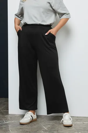 Yours Limited Collection Pantalon Classique Noir Plissé , Women